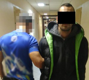 Mężczyzna zatrzymany przez policjantów