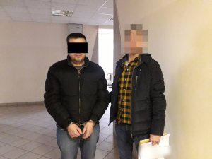 Mężczyzna zatrzymany przez policjantów