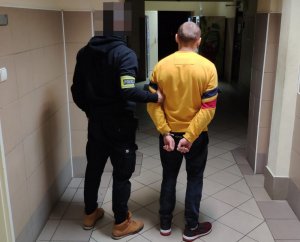 Mężczyzna zatrzymany przez policjantów