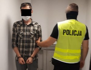 Mężczyzna zatrzymany przez policjantów