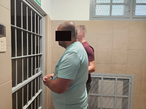 Policjant i zatrzymany.
